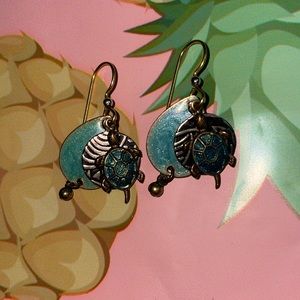 Turtle earrings